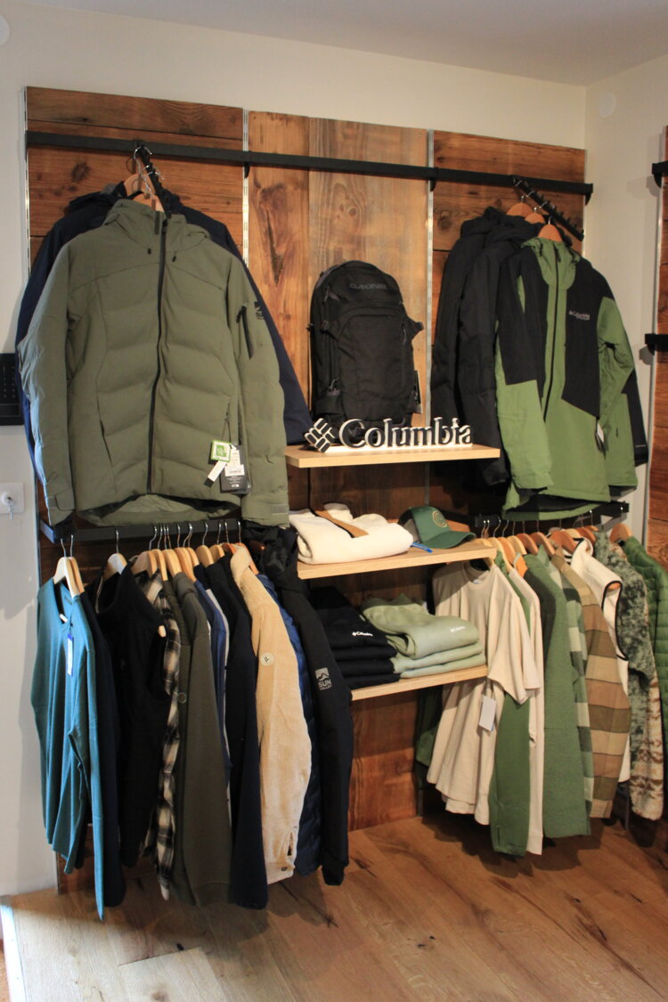 Columbia clothing corner